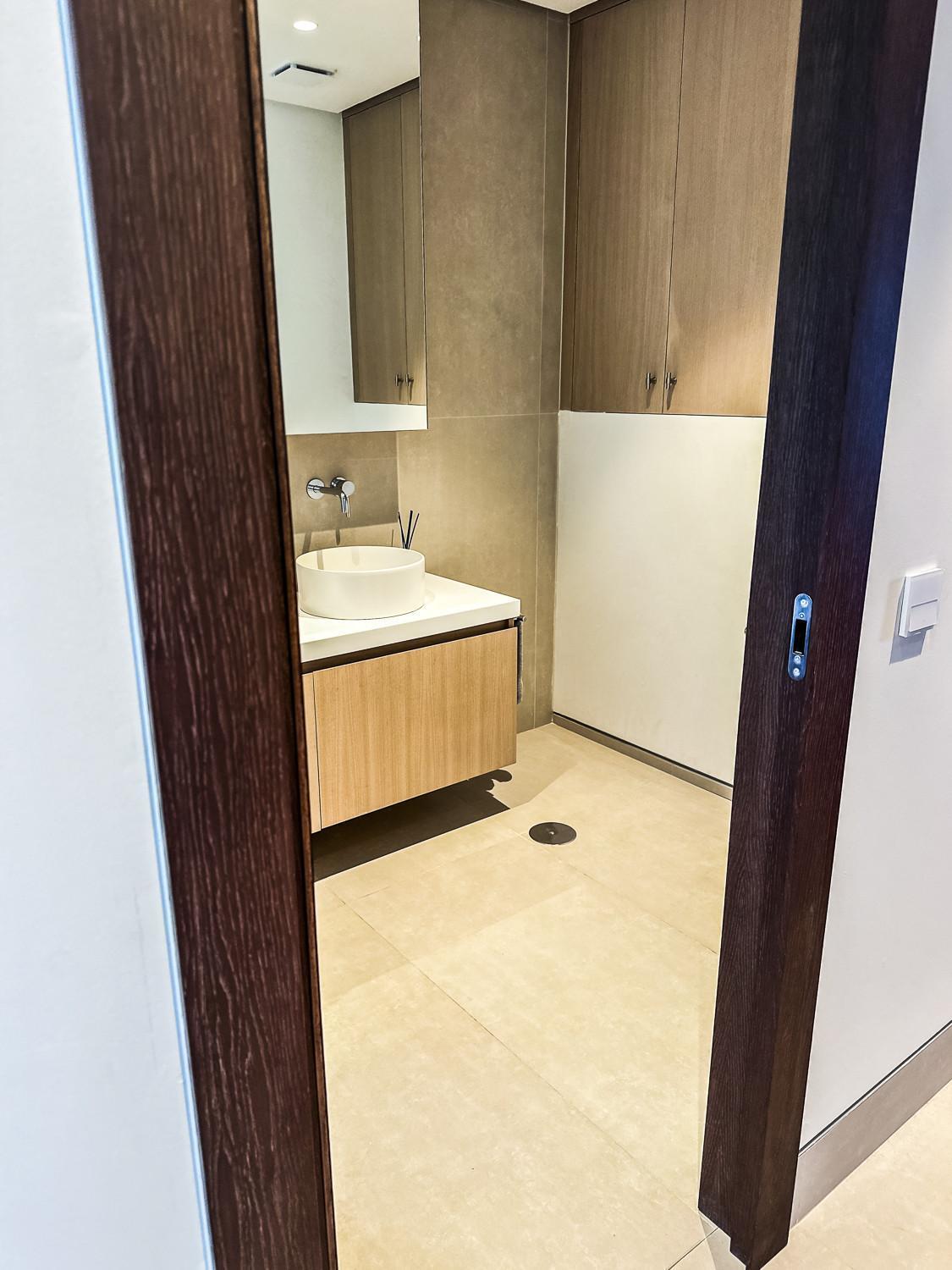 -malagasunapts-tower Living Sea Views Pool Gym Park Apartment Málaga