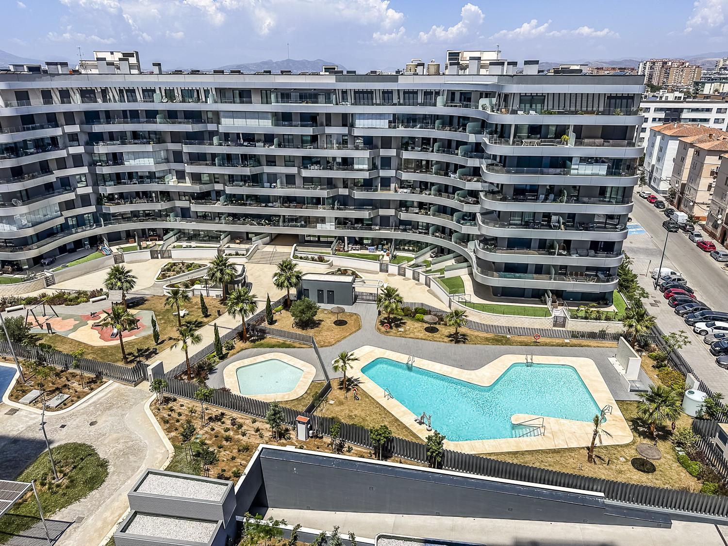 -malagasunapts-tower Living Sea Views Pool Gym Park Apartment Málaga